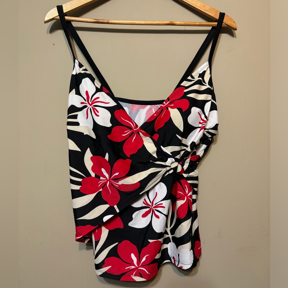 COSTA DEL SOL Floral Tankini Bathing Suit Top (Top Only)